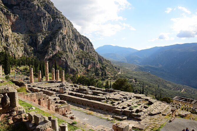 Delphi Full Day Tour luxury private tour - FAQ