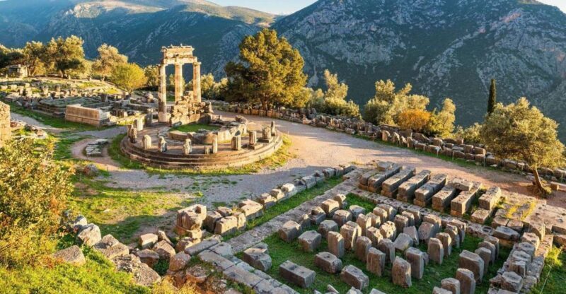 Delphi & Meteora Two (2) days Tour - The Itinerary in Detail