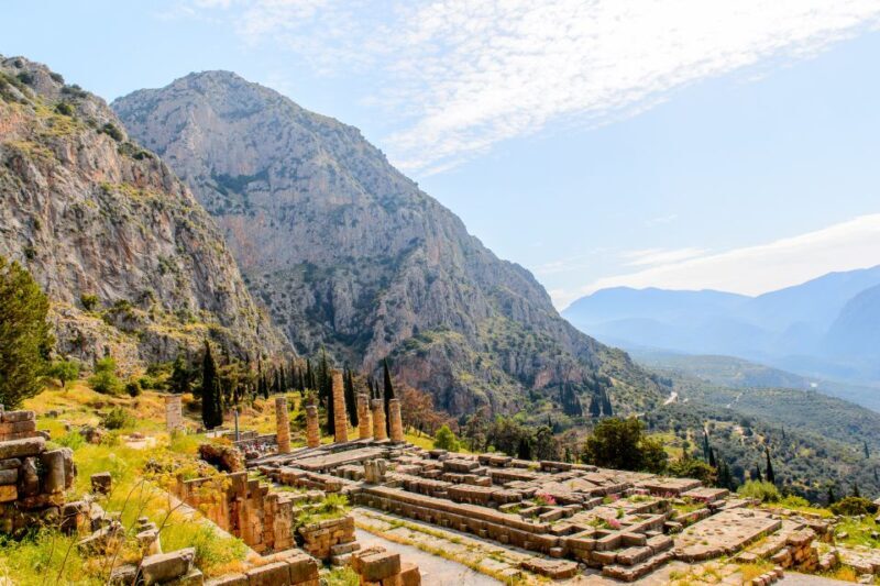 Delphi: Private Day Tour from Athens with Luxurious Vehicle - Who Should Consider This Tour?