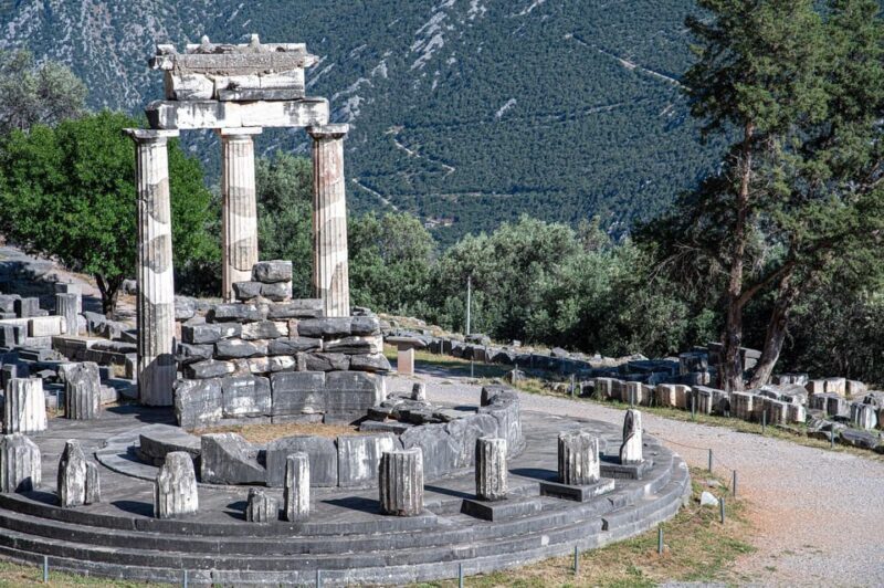 Delphi Skip-The-Line Private Tour - Expert Guide & Admission - What to Expect from the Delphi Private Tour