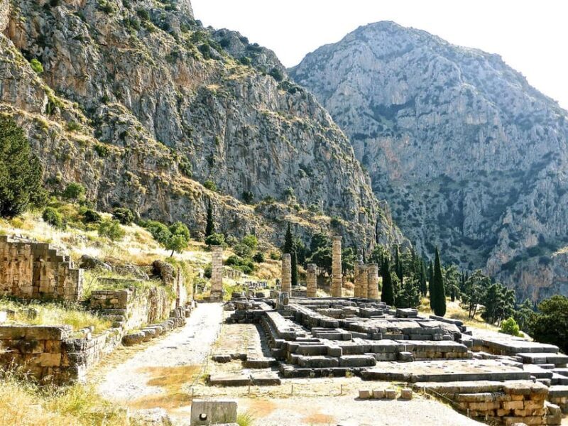 Delphi Skip-The-Line Private Tour - Expert Guide & Admission - The Practical Side: What Its Like