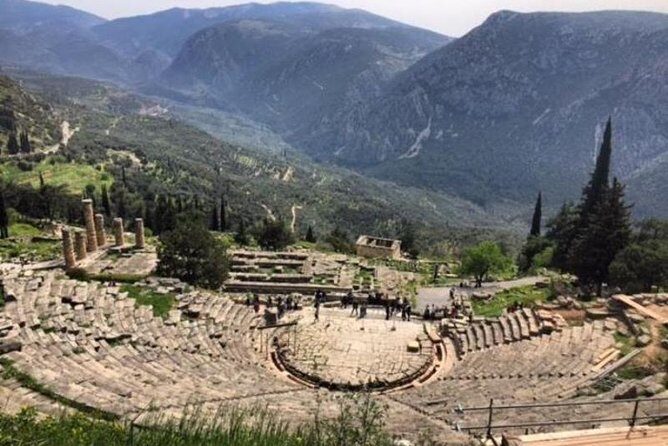 Delphi with Professional English guide and transportation - An Honest Look at the Delphi Guided Tour