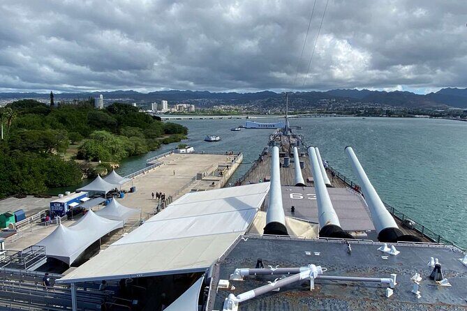 Deluxe Arizona Memorial and USS Missouri Battleship Tour - What the Tour Covers