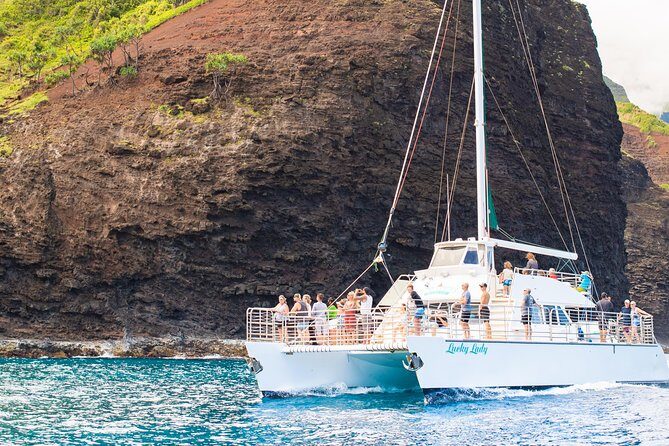 Deluxe Na Pali Sunset Snorkel Tour on the Lucky Lady - A Deep Dive into the Na Pali Sunset Snorkel Experience