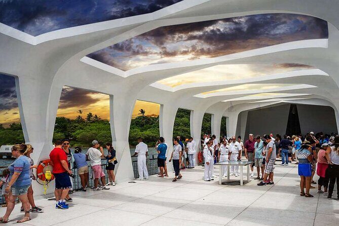 Deluxe Pearl Harbor, Arizona Memorial, and Visitor Center Tour - In-Depth Look at the Itinerary