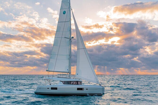 Deluxe Private Boats - 40 ft Catamaran - What to Expect from Your Day on the Water