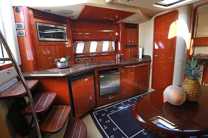 Deluxe Private Boats - 40 ft Sea Ray - FAQs