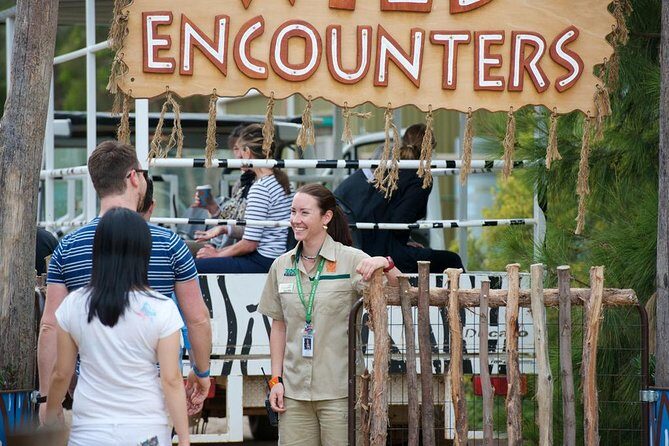 Deluxe Safari Adventure at Werribee Open Range Zoo - excl. entry - Key Points