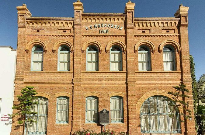 Demo and Reno Galveston Reconstructed Private Tour - FAQ