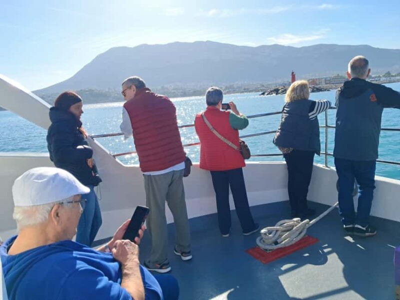 Denia: Cova tallada Catamaran Trip w/ Mussel Tasting & Wine - FAQs