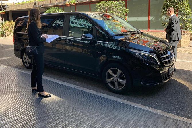 Departure by Luxury Van Central London to Gatwick Airport LGW - Key Points