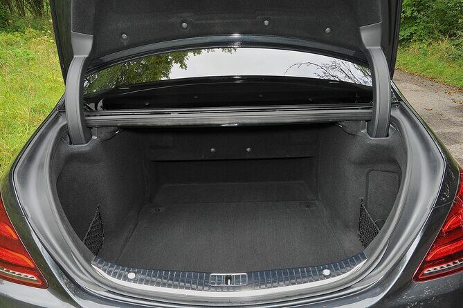 Departure by Luxury Vehicule Copenhagen to Copenhagen airport CPH - Practical Considerations