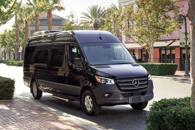 Departure by Minibus from Oakland City to Oakland Airport OAK - Key Points