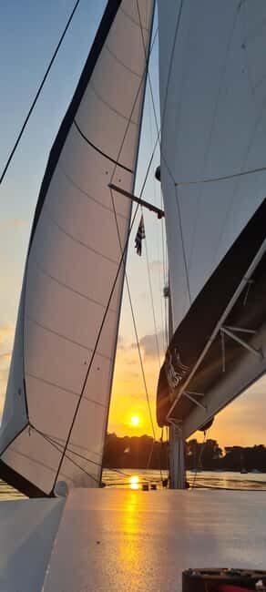 Departure from Quiberon Port Haliguen Sunset cruise - What You Can Expect on the Quiberon Sunset Cruise