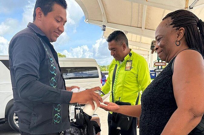 Departures by Minivan Private Hotels To TQO Tulum Airport - Price and Value Consideration