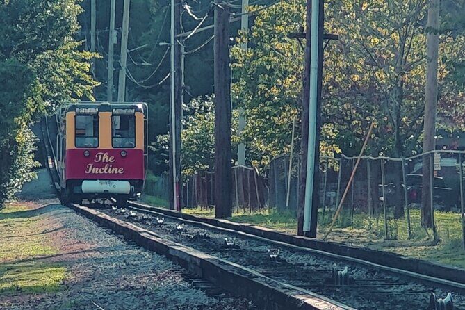 Derailed: Trolley Tour and Train Ride in Chattanooga - The Experience from the Travelers Perspective