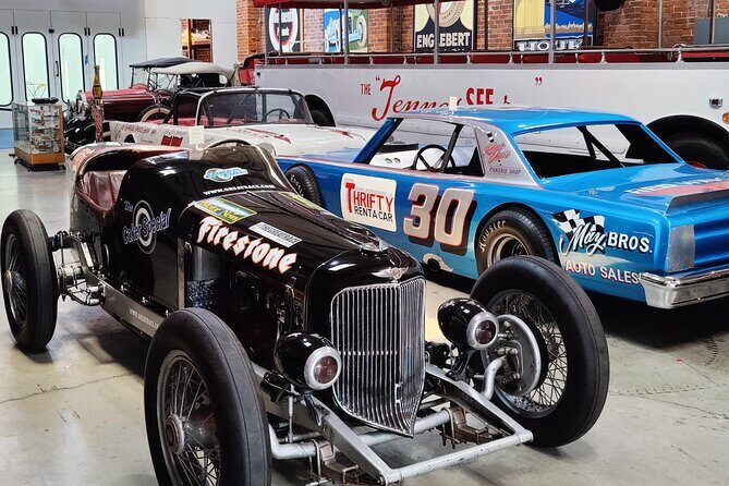 Derailed: Trolley Tour and Train Ride in Chattanooga - Who Is This Tour Best For?