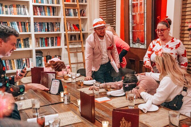 Derby Themed Murder Mystery Food Tour Experience in Louisville - Who Will Love This Tour?