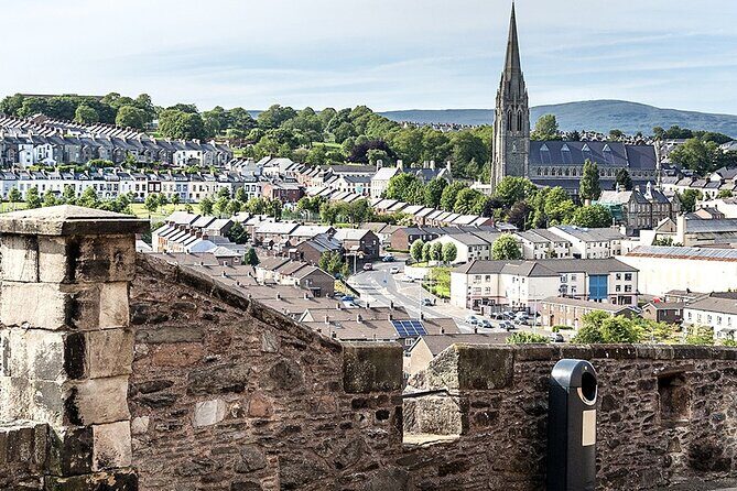 Derrie Danders: Highlights of the Walled City a Self-Guided Audio Tour - Exploring Derry’s Walls with Derrie Danders: Highlights of the Walled City
