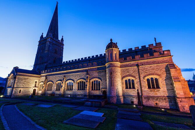 Derrie Danders: Unveiling Derry's Dark & Haunted Past Audio Tour - Key Points