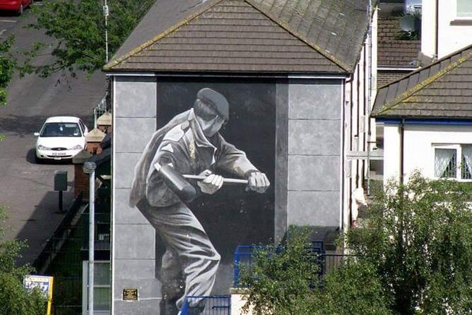 Derry Londonderry Private Full Day Tour From Belfast - The Itinerary in Detail