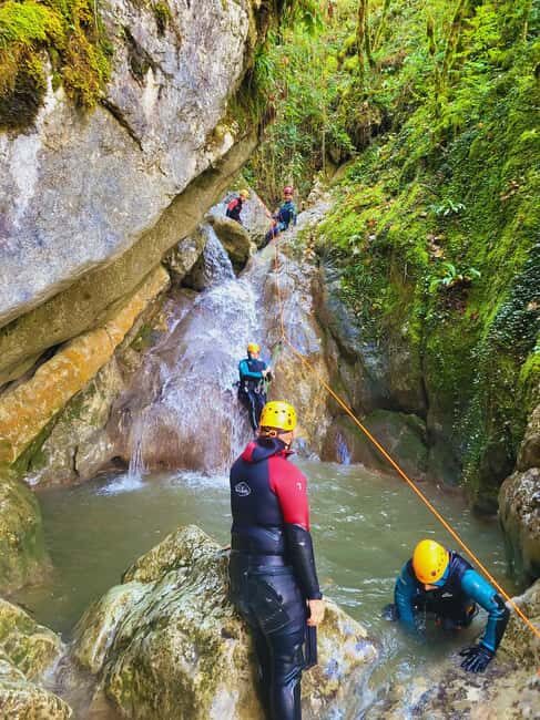 Descent of the Versoud canyon - In-Depth Look at the Tour