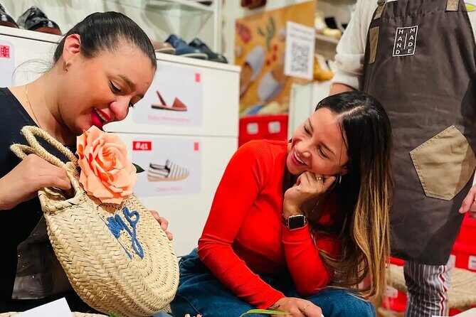 Design and Craft a Raffia Bag in Barcelona - Key Points