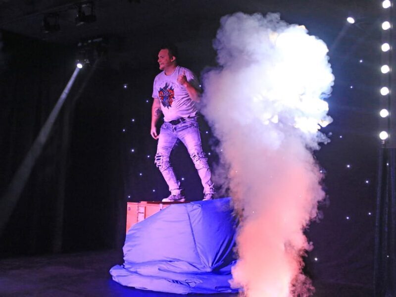 Destin: The Maximum Magic Show Ticket - What Is the Max Magic Show All About?