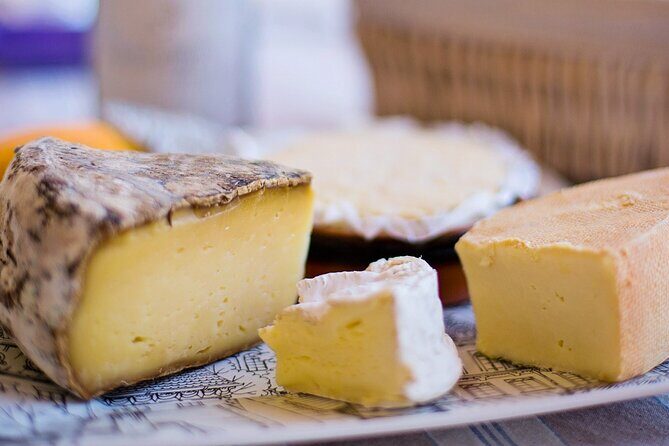 Devour Paris Food Tour : Montmartre Like a Local - Who Should Consider This Tour?