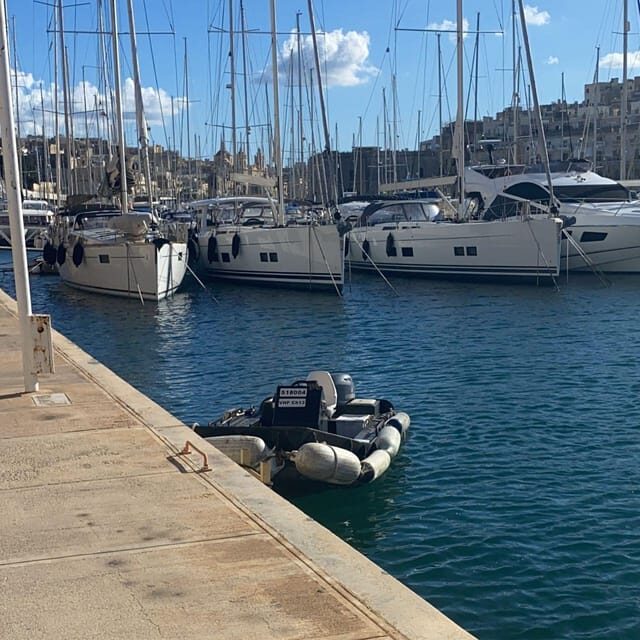 Dghajsa: Sunset Walk and Gondola TOUR IN PORTUGUESE - Who Is This Tour Best For?