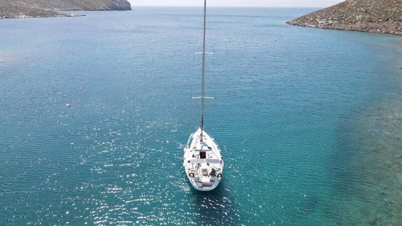 Dia Sailing Cruise With All-inclusive Meal And Drinks - FAQs