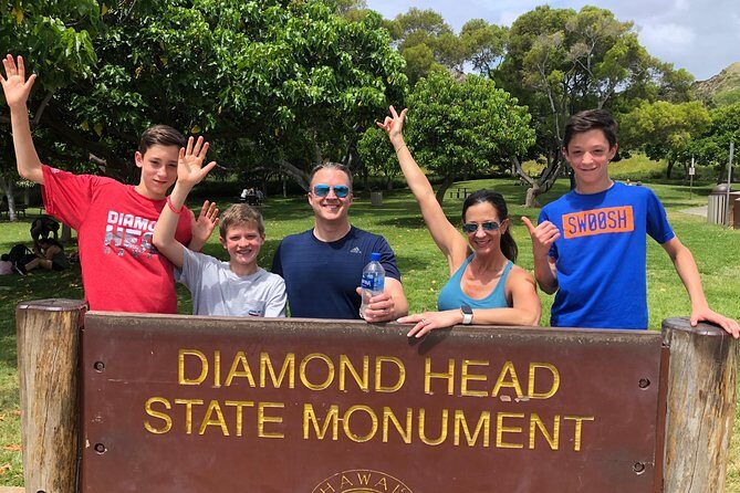 Diamond Head Bike to Hike and Local Lunch - Who Should Consider This Tour?