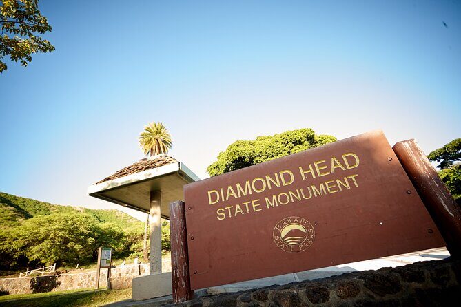 Diamond Head Hiking Experience with Roundtrip Transportation - Key Points