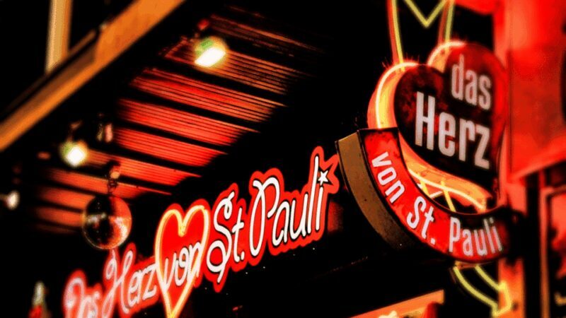 Die Kiez-Kapitän Reeperbahn & Beatles Kieztour Hamburg - What to Expect from the Tour