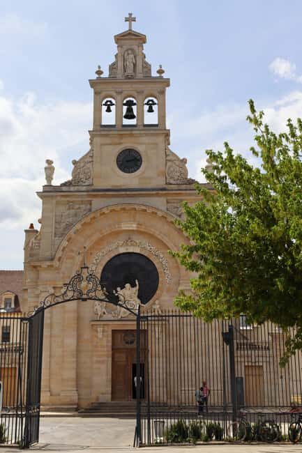 Dijon: Walking tour of the metropolitan vineyards - What to Expect on the Dijon Vineyards Walk