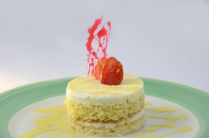 Dinner at the Revolving Bellini Restaurant in Mexico City - What Do the Reviews Tell Us?