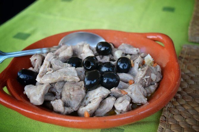 DINNER OR TAPAS in a Poruguese Home - Who Should Consider This Experience?