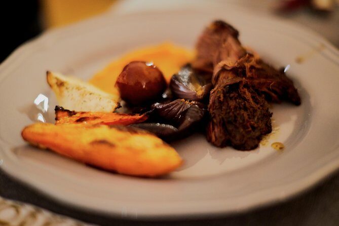 Dinner with a local family - Key Points