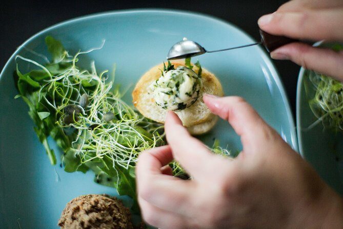 Dinner with a local family - Who Will Love This Tour?