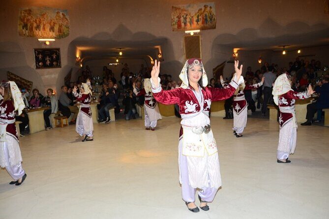 Dinner with traditional dance shows in cave restaurants - Introduction