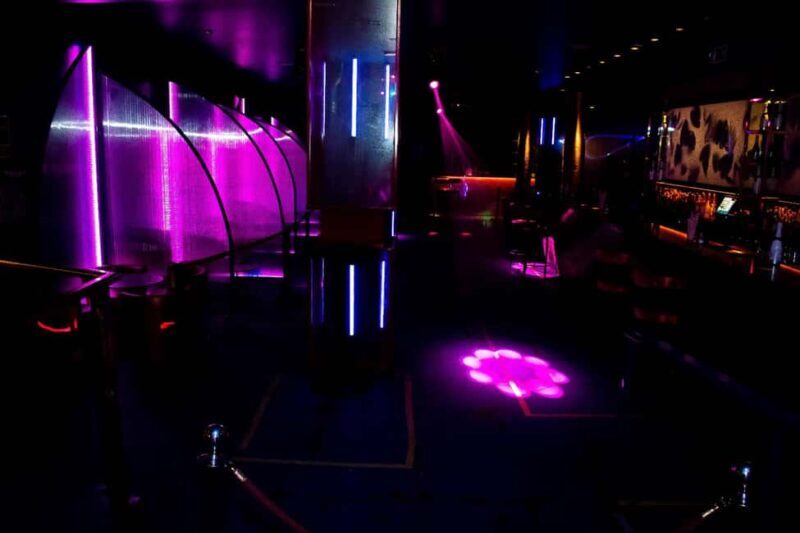 Disco night at Samsara, calle de la Cruz, 7, Madrid - Key Points