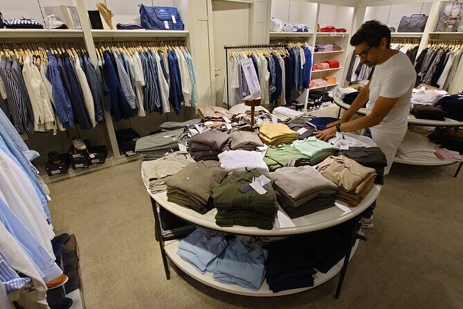 Discounted Luxury Fashion Shopping Hunt - Who Should Consider This Tour?