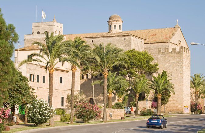 Discover Alcudia old town on a private walking tour - What Makes This Tour Special