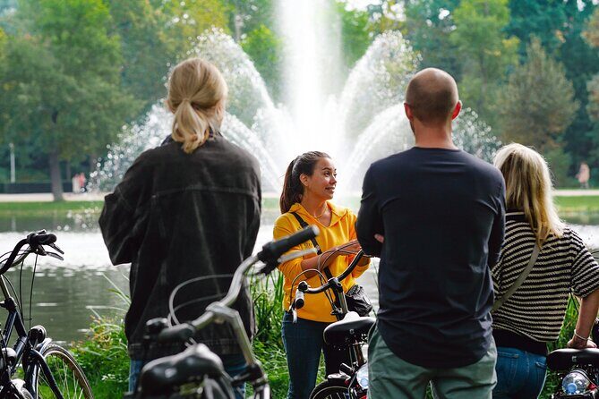 Discover Amsterdam: The Ultimate City Bike Tour - Key Points