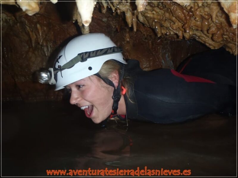 Discover and get started in caving in Málaga - Practical tips for your caving adventure