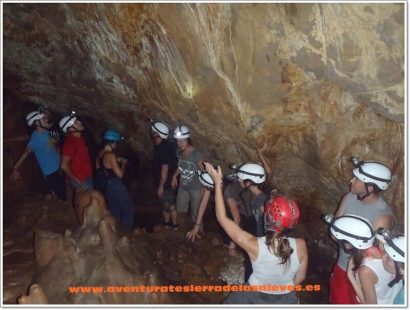 Discover and get started in caving in Málaga - FAQs