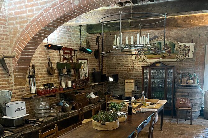 Discover Brunello Wines with DiWine Experience - FAQ