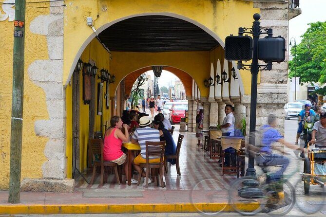 Discover Chichen Itza with Cenote Xcajum and Valladolid + lunch - FAQ
