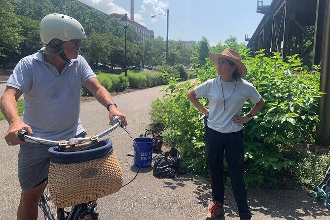 Discover Downtown and Riverfront Bike Tour - FAQs