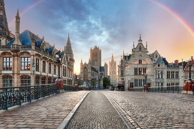 Discover Ghent while playing! Escape game - The alchemist - The Sum Up